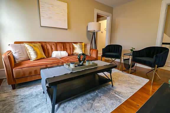 Downtown Princeton Elegance • 3BR • Fast Wi-fi - Image 1