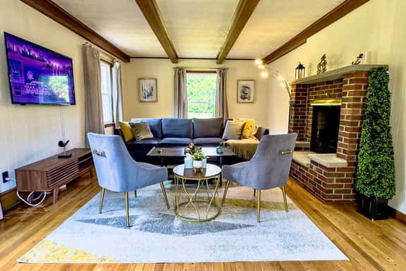 Elegant 4BR Princeton Escape • Game Rm • Big Yard - Image 1
