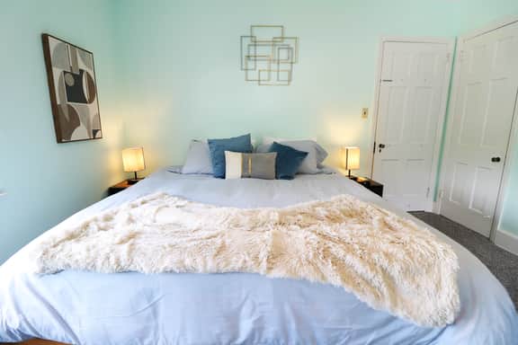 Marvelous Jumbo Duplex (2 Condos) In Princeton