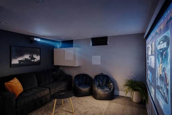 Elegant 4BR · Roof Deck & Movie Rm · 8 Min to CHOP - Image 4